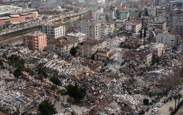 Σεισμός Αντιόχεια: Περίπου 70 Ρωμιοί νεκροί – Τι ζητάνε οι σεισμόπληκτοι Αντιοχείς για να μην ξενιτευτεί η Ρωμιοσύνη