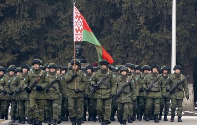Αντρέι Ντούντα: Εάν ο Λουκασένκο στείλει τον λευκορωσικό στρατό στην Ουκρανία θα είναι το τέλος του