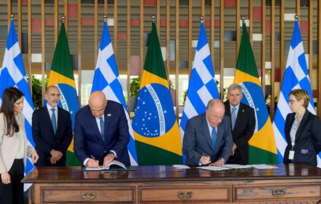 Ο Νίκος Δένδιας υπέγραψε συμφωνίες συνεργασίας με την Βραζιλία σε άμυνα, αεροπορία και τουρισμό