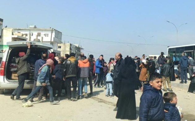 Η Τουρκία εκμεταλλεύεται τους σεισμούς για να ξεφορτωθεί Σύρους πρόσφυγες