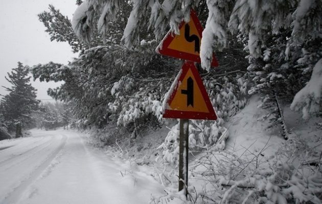 Καιρός: «Φωτοβολίδα» κρύου και χιονιού