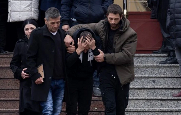 Τραγωδία στα Τέμπη: Για την 34χρονη Αθηνά, το πρώτο «αντίο»