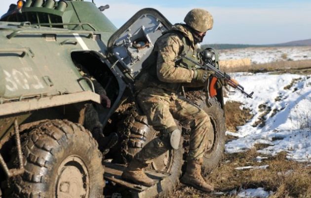Η ουκρανική άμυνα της πόλης Μπαχμούτ στο Ντονμπάς δέχεται όλο και μεγαλύτερη πίεση