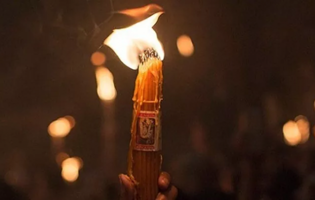 Το απόγευμα το Άγιο Φως στην Αθήνα με ειδική πτήση της AEGEAN