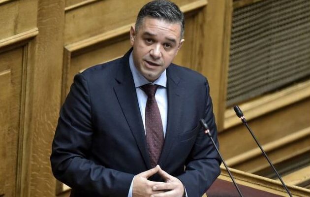 Εκτός των ψηφοδελτίων της ΝΔ έθεσε εαυτόν ο Θέμης Χειμάρας