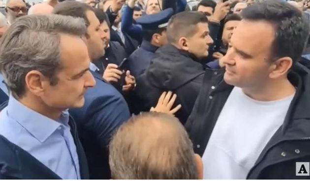 Οι απολυμένοι «υποδέχθηκαν» τον Μητσοτάκη στην Καβάλα (βίντεο)