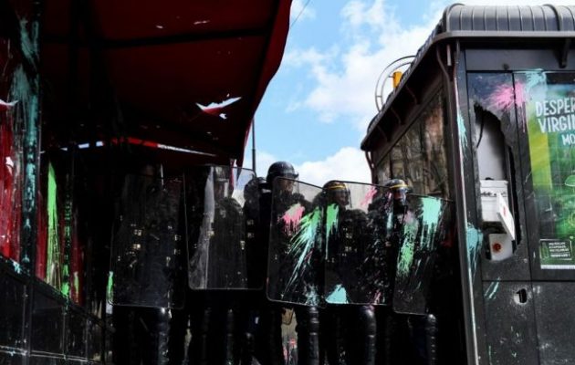 400.000 διαδηλωτές στο Παρίσι ενάντια στην συνταξιοδοτική μεταρρύθμιση