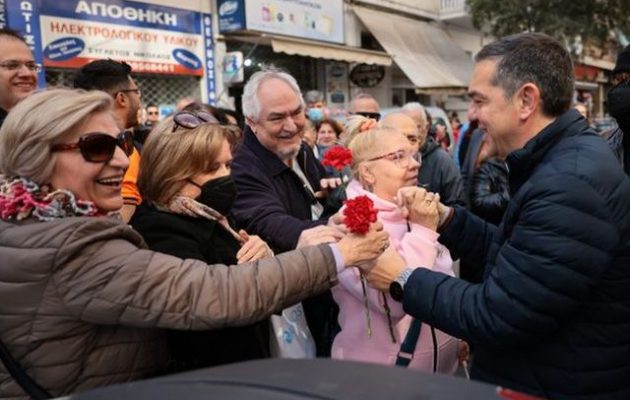 Αλέξης Τσίπρας: Αυτό θα είναι το τελευταίο Πάσχα που το τραπέζι στο σπίτι θα είναι τόσο φτωχό