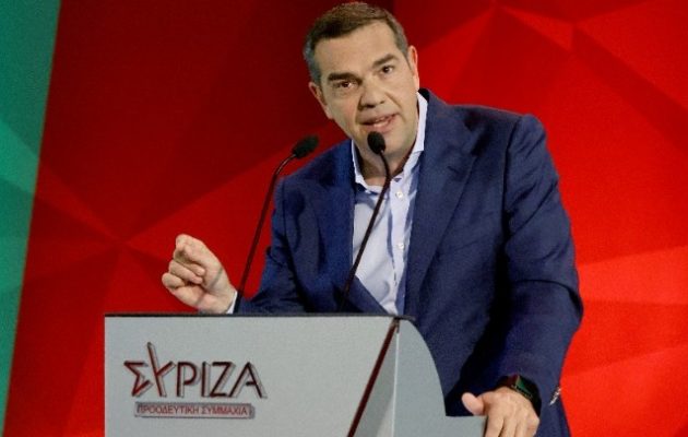 Τσίπρας: Ο Μητσοτάκης ελέγχει ποια κόμματα της «δεξιάς πολυκατοικίας» θα κατέβουν