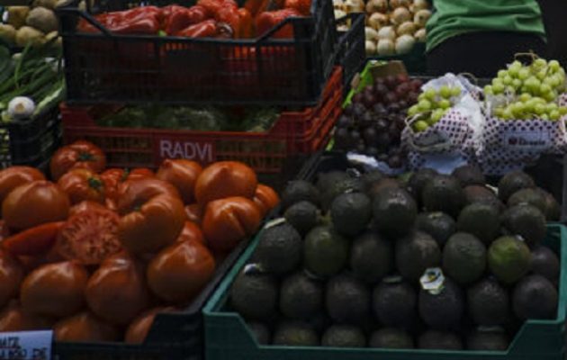 Ισπανία: Παρατείνεται η κατάργηση του ΦΠΑ στα τρόφιμα