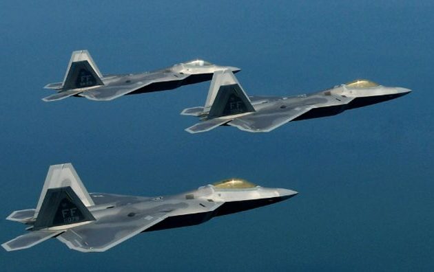 Οι ΗΠΑ αναπτύσσουν F-22 Raptor στη Μέση Ανατολή
