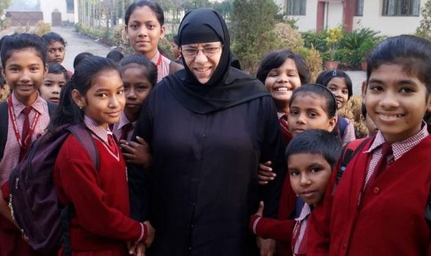 Η Γ.Γ. Απόδημου Ελληνισμού και Δημόσιας Διπλωματίας του ΥΠΕΞ προωθεί τη διδασκαλία της ελληνικής γλώσσας στην περιοχή της Καλκούτας στην Ινδία