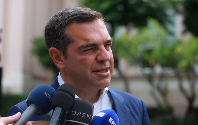 Τσίπρας: Ο Ερντογάν τρίβει τα χέρια του με τα επικίνδυνα εθνικά παιχνίδια του Μητσοτάκη