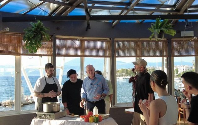 Γιώργος Παπανδρέου: Κριτής μαγειρικής σε ισραηλινή ταξιδιωτική εκπομπή