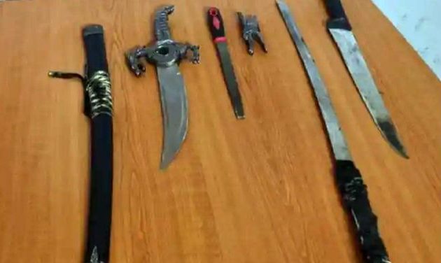 Συνελήφθησαν αλλοδαποί που αποπειράθηκαν με σπαθιά να σκοτώσουν αλλοδαπό