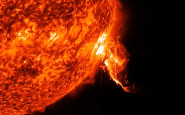 Γεωμαγνητική καταιγίδα «κανίβαλος» θα χτυπήσει τη Γη