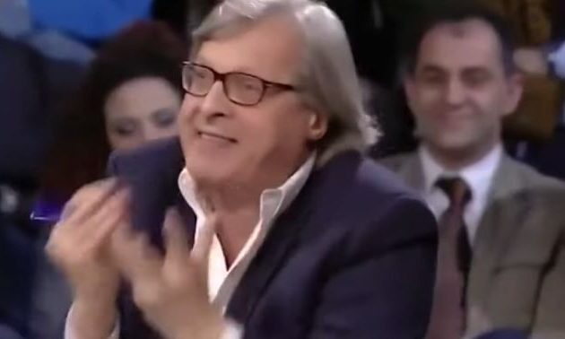 Ιταλία: Ο υφ. Πολιτισμού είπε ότι «έχω κοιμηθεί με 1.500 γυναίκες» και «”όργανο γνώσης” το ανδρικό μόριο»