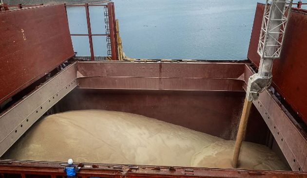 Οι ΗΠΑ αναζητούν λύσεις για να παραδώσουν ουκρανικά σιτηρά στον κόσμο