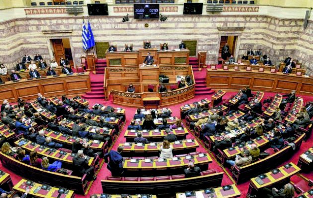 Βουλή: Πλειοψηφία 220 βουλευτών για τη διευκόλυνση της ψήφου των Ελλήνων που ζούνε στο εξωτερικό