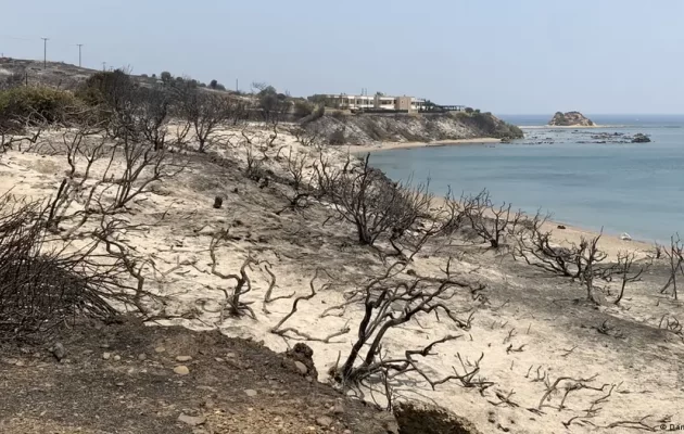 Γερμανικός Τύπος: Κριτική κατά Μητσοτάκη για τις δωρεάν διακοπές στην καμένη Ρόδο