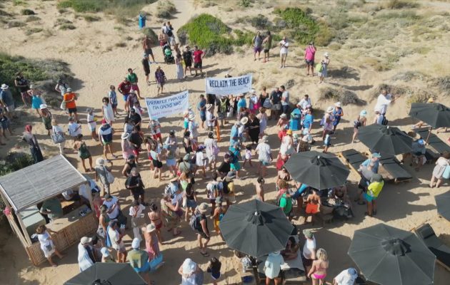 Η «μάχη» της ξαπλώστρας σε Πάρο και Σέριφο: Αυθαίρετη κατάληψη από επιχειρηματίες – Εισαγγελική παρέμβαση