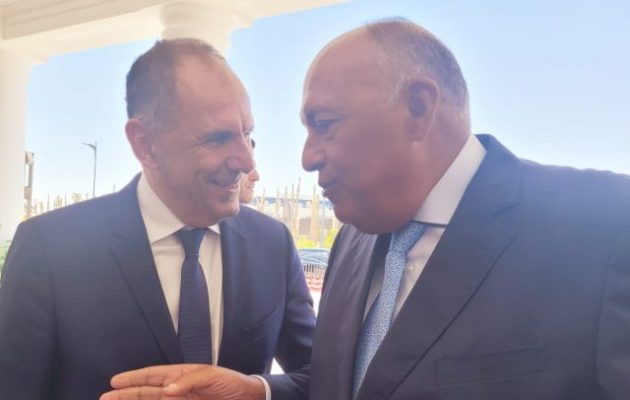 Γεραπετρίτης και Σούκρι συζήτησαν διεθνείς και περιφερειακές εξελίξεις