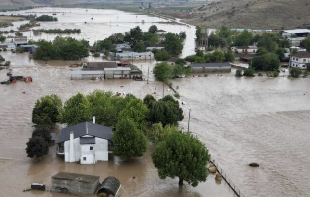 Σε ποια σημεία οι Δήμοι της πρωτεύουσας μαζεύουν είδη πρώτης ανάγκης για τους πλημμυροπαθείς
