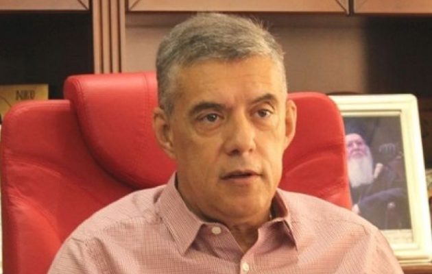 Ο Κώστας Αγοραστός γρονθοκοπήθηκε από κατοίκους του Παλαμά – Τον φυγάδευσε η Αστυνομία