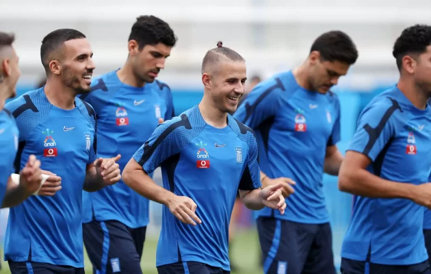 Γιώργος Μασούρας και Δημήτρης Πέλκας μιλούν στον ΟΠΑΠ για τον μεγάλο αγώνα της Εθνικής με την Ολλανδία