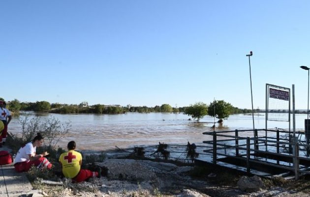 Ο αντιπεριφερειάρχης Καρδίτσας παραδέχτηκε ότι έδωσε έγκριση να σπάσει ανάχωμα στον Καλέντζη