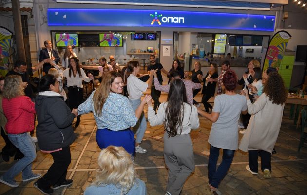 Ρεμπέτικο γλέντι σε κατάστημα ΟΠΑΠ στο Καπαρέλλι Βοιωτίας από τα ΣΚΡΑΤΣ «Γρήγορα Κέρδη»