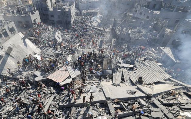 Απόγνωση στη Λωρίδα της Γάζας από τις ελλείψεις νερού, τροφίμων και καυσίμων