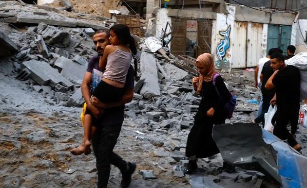 Χάος στη Γάζα μετά το ισραηλινό τελεσίγραφο να φύγουν 1,1 εκατ. άνθρωποι – Πανικόβλητες φωνές παντού, «κανείς δεν καταλαβαίνει τι πρέπει να κάνει»