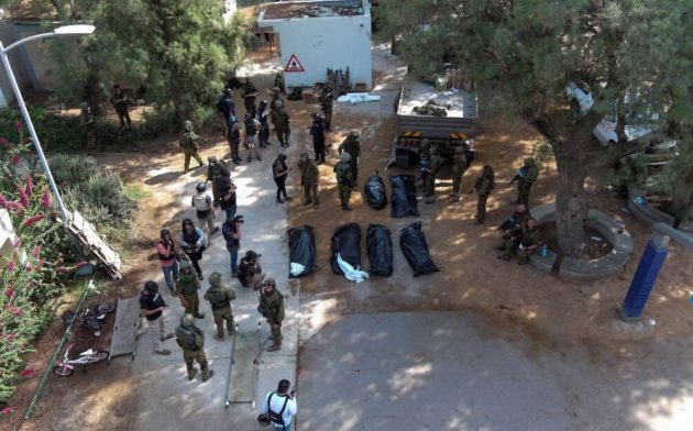 Η σφαγή των νηπίων – Οι τζιχαντιστές της Χαμάς αποκεφάλισαν ή έκαψαν ζωντανά 40 μωρά και παιδιά στο κιμπούτς Κφαρ Αζά