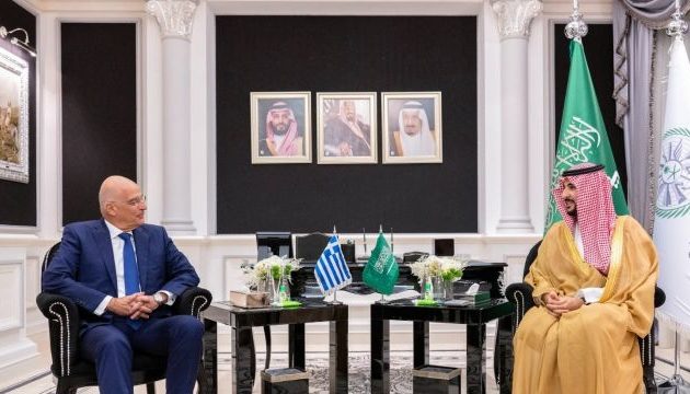 Νίκος Δένδιας από Σαουδική Αραβία: «Συζητήσαμε για την ευρύτερη αμυντική μας συνεργασία»