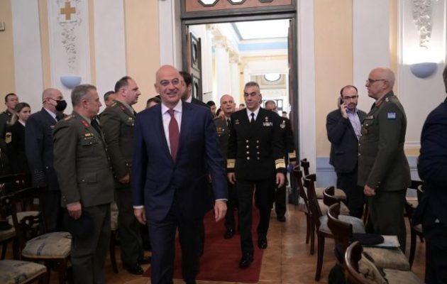 Νίκος Δένδιας: «Είμαστε κάθετα αντίθετοι σε οποιαδήποτε επικαιροποίηση της Συνθήκης της Λωζάνης»