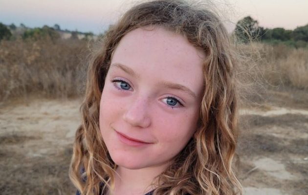 Μπένι Γκαντς: Ο πατέρας της 9χρονης πρώην ομήρου Έμιλι τώρα πρέπει να της πει ότι οι τρομοκράτες σκότωσαν τη θετή της μητέρα