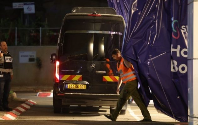 Αποφυλακίστηκαν 39 Παλαιστίνιοι κρατούμενοι – Στο Ισραήλ οι όμηροι της Χαμάς που απελευθερώθηκαν