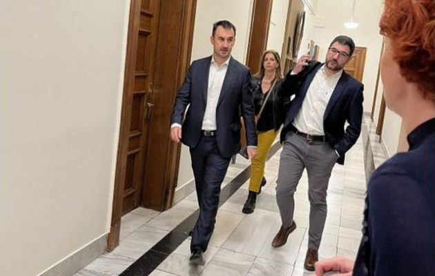 Αποχώρησαν 9 βουλευτές της Αχτσιόγλου από τον ΣΥΡΙΖΑ-ΠΣ