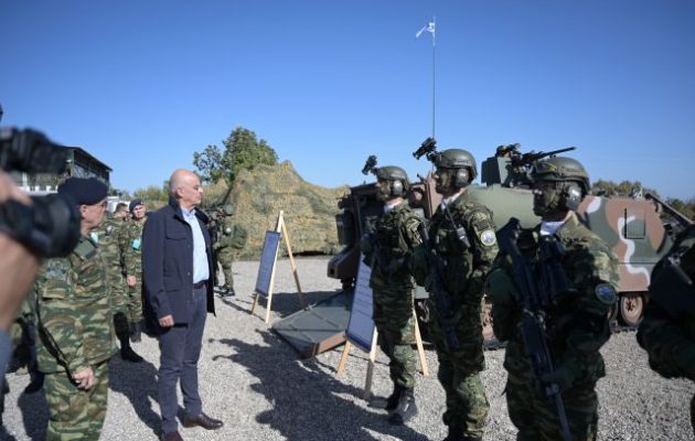 Νίκος Δένδιας: «Πραγματοποιούμε επίδειξη της σημαίας μας όπου επιτάσσει το εθνικό συμφέρον»