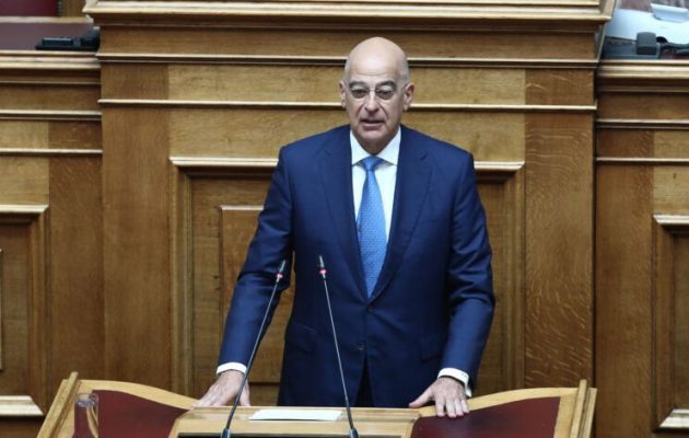 Ο Νίκος Δένδιας δίνει λύση στο στεγαστικό στρατιωτικών, καθηγητών, δασκάλων και γιατρών