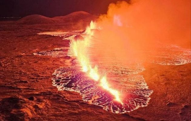 Έσκασε ηφαίστειο στην Ισλανδία – Συντριβάνια λάβας