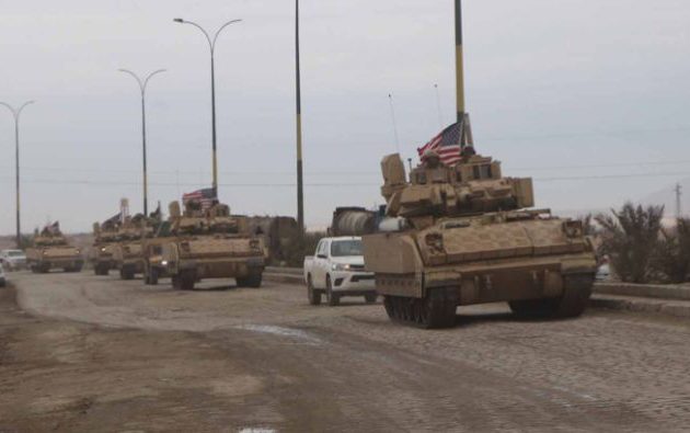 Δεκάδες ρουκέτες έπληξαν αμερικανική βάση στη Β/Α Συρία