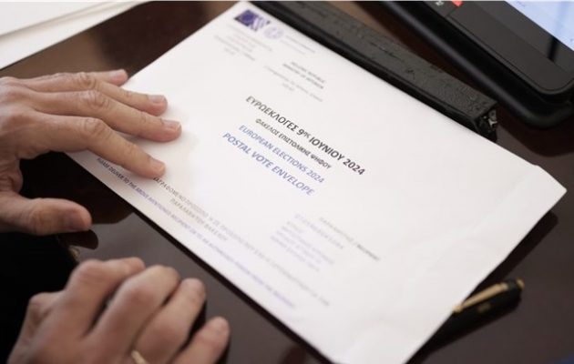 Επιστολική ψήφος: «Όχι» από ΣΥΡΙΖΑ μετά τον αιφνιδιασμό Κεραμέως – Τι ζητάει το ΠΑΣΟΚ