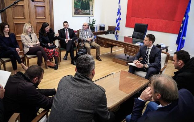 Κασσελάκης: Ο Μητσοτάκης πρωθυπουργός της κωλοτούμπας