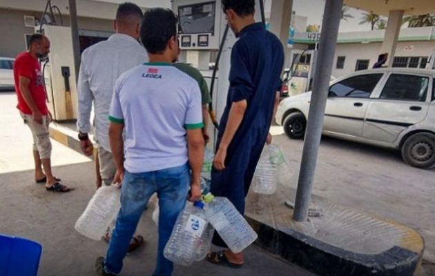 Στην πετρελαιοπαραγωγό Λιβύη οι νότιες περιοχές δεν έχουν βενζίνη και φυσικό αέριο