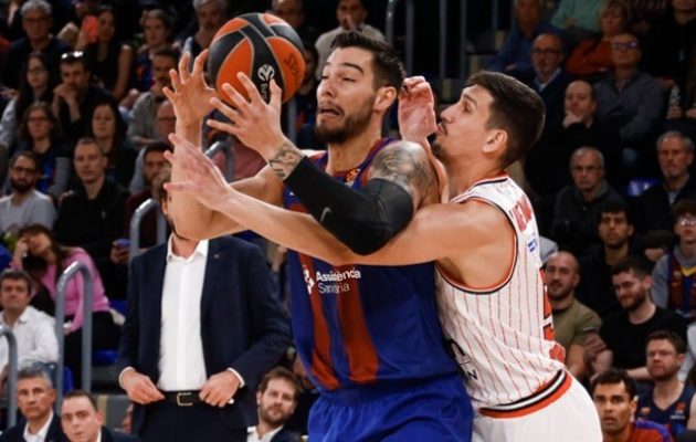 Euroleague: Αδίκησε τον εαυτό του και έχασε από την Μπαρτσελόνα ο Ολυμπιακός