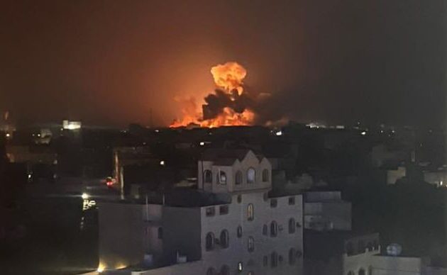 Αμερικανοί και Βρετανοί βομβάρδισαν τους Χούτι στην πρωτεύουσα της Υεμένης