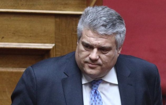Μίλτος Χρυσομάλλης: Κι άλλος βουλευτής της ΝΔ καταψηφίζει το νομοσχέδιο για τον γάμο ομοφύλων
