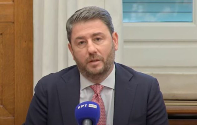 Ανδρουλάκης για ψήφισμα Ευρωκοινοβουλίου: «Η κυβέρνηση εκθέτει την πατρίδα μας»